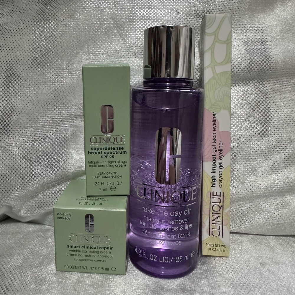 Clinique Skincare & Makeup Set